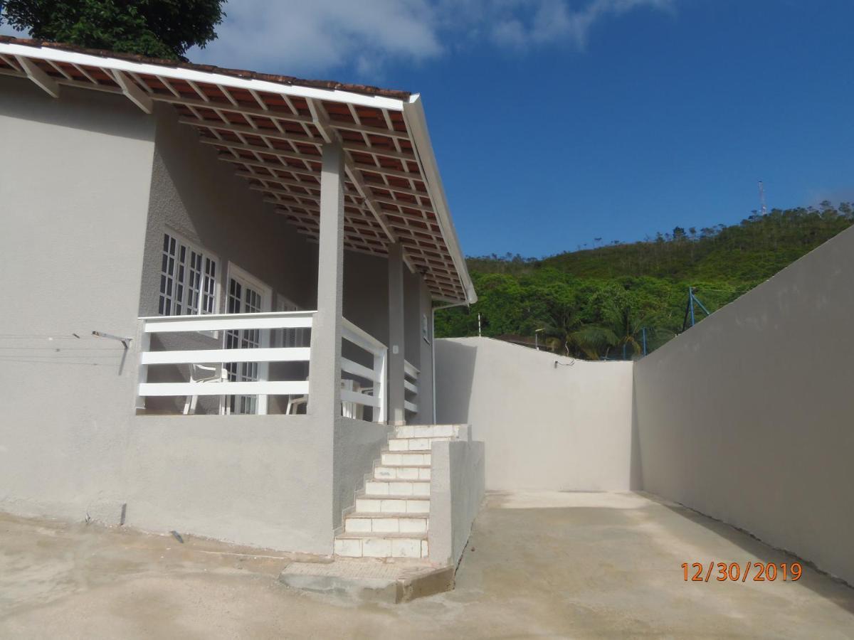 Bonita Casa Das Toninhas Ubatuba Exterior foto